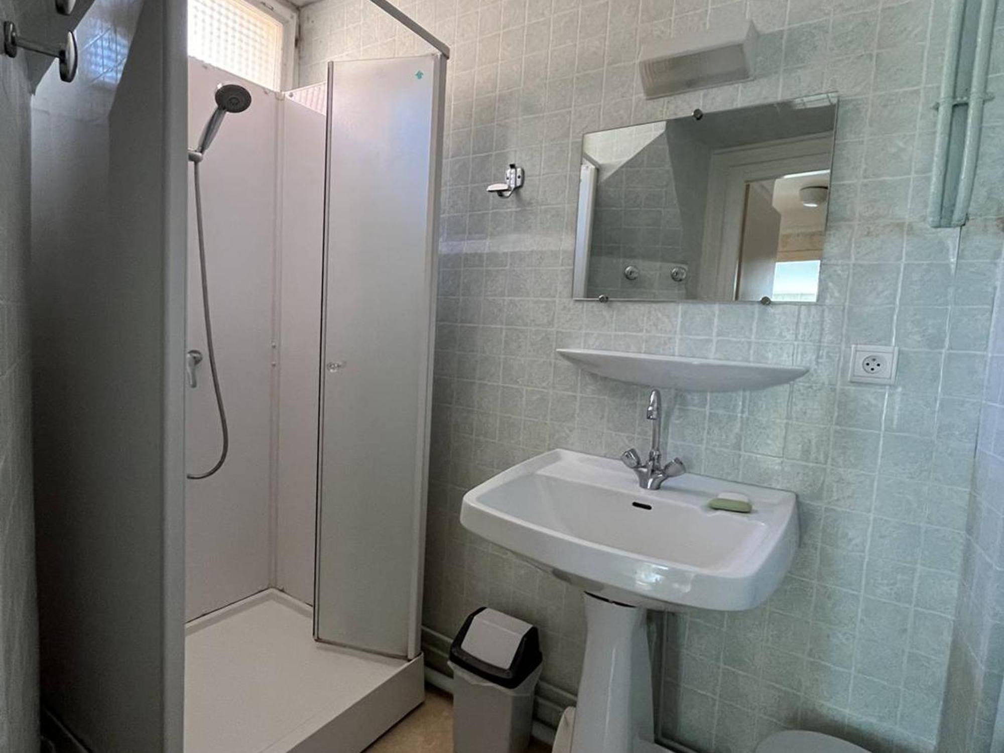 Appartement T3 Chaleureux Au Centre De Cauterets, 4 Couchages, Balcon Sud, Proche Thermes Et Telecabine - Fr-1-234-132 Luaran gambar