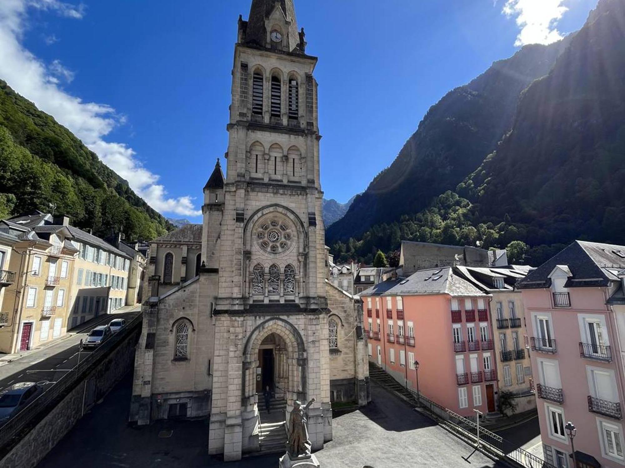Appartement T3 Chaleureux Au Centre De Cauterets, 4 Couchages, Balcon Sud, Proche Thermes Et Telecabine - Fr-1-234-132 Luaran gambar