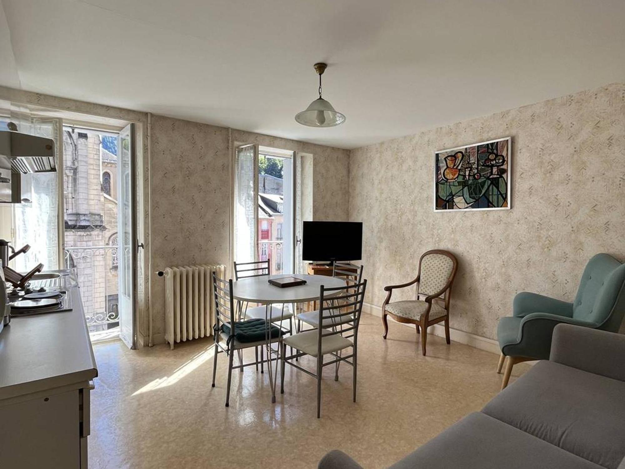 Appartement T3 Chaleureux Au Centre De Cauterets, 4 Couchages, Balcon Sud, Proche Thermes Et Telecabine - Fr-1-234-132 Luaran gambar